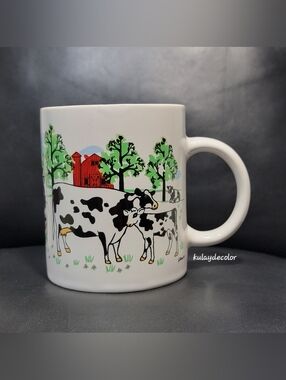 Vintage Farmhouse Mug Black White Spots Cow Red Barn Country Kitchen Cup Rosen